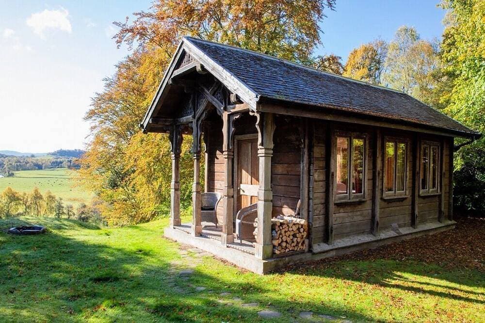 Foto 9 von 17: Einzigartige norwegische Hütte über dem Fluss Findhorn mit einer atemberaubenden Aussicht
