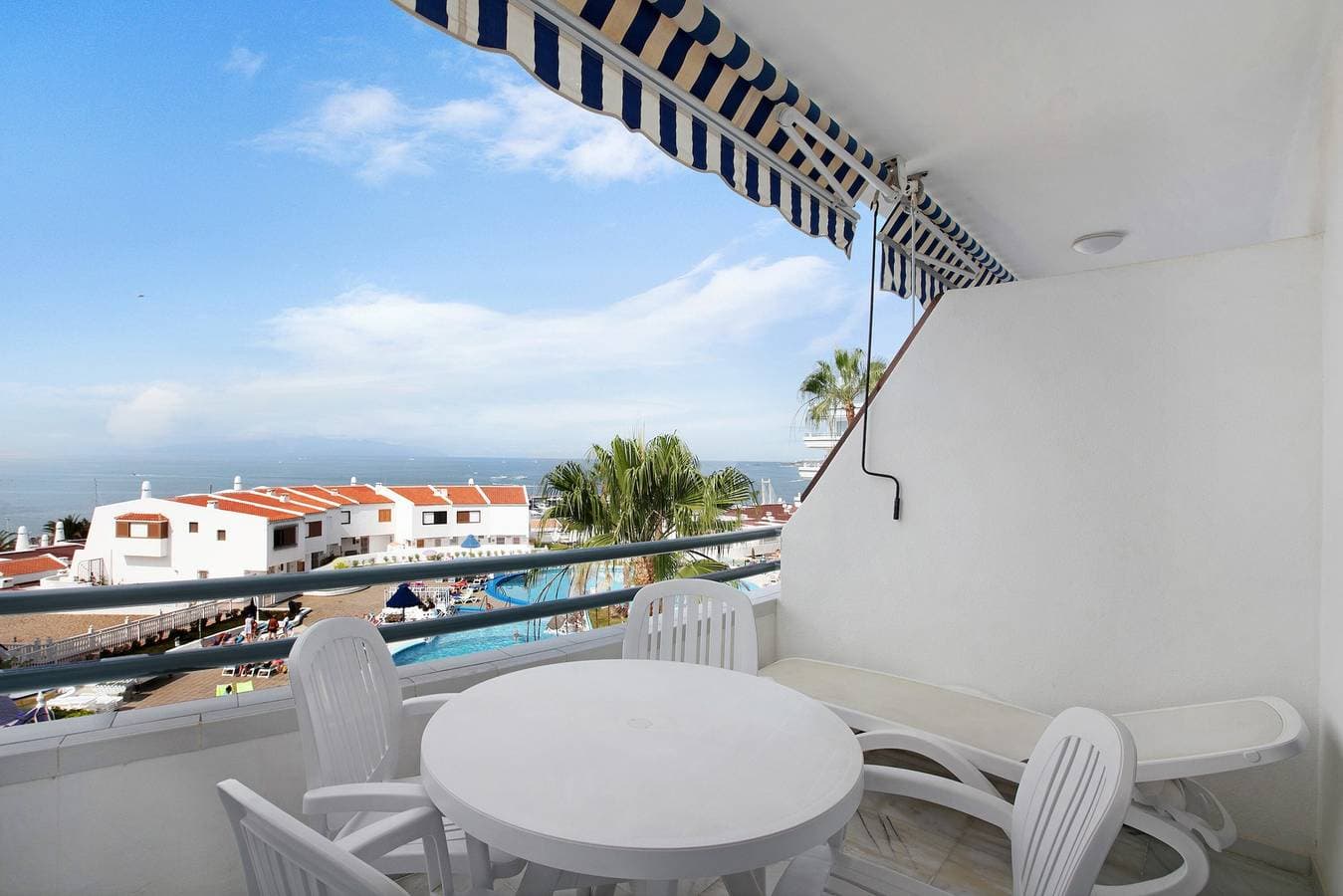 Foto 2 von 20: Ferienwohnung "Club Atlantis 223" mit Meerblick, Gemeinschaftspool und WLAN