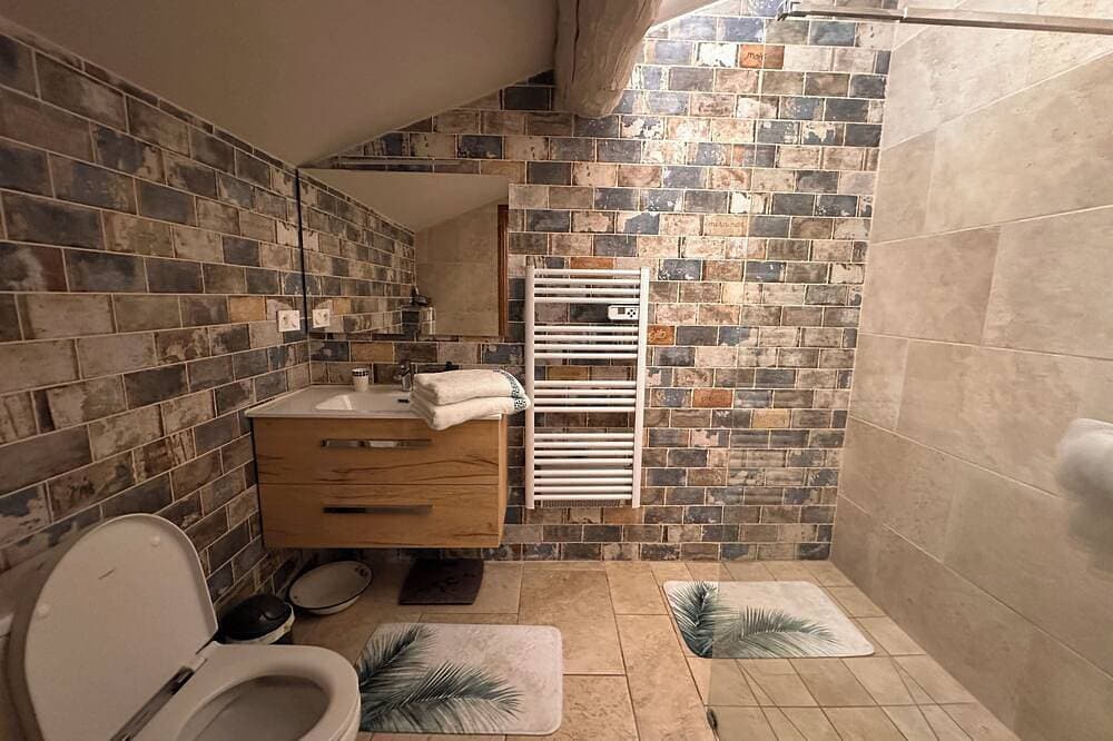Foto 7 von 29: Ferienhaus Colombine ist ein umgebauter Taubenschlag mit luxuriöser Ausstattung!