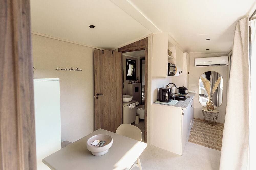 Foto 6 von 12: Chic Tiny House with Garden - Between Aix and Marseille