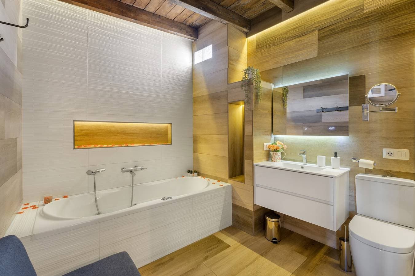 Foto 13 von 24: Ferienhaus 'Miranda 2' mit Meerblick, WLAN und Klimaanlage