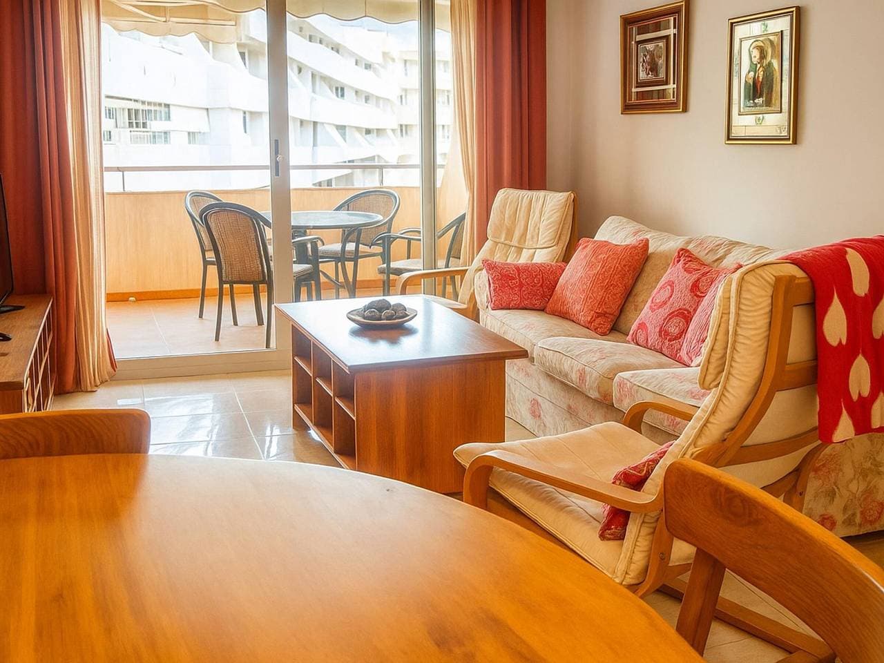 Foto 12 von 25: Helle Wohnung in Estepona mit Balkon und privatem Parkplatz