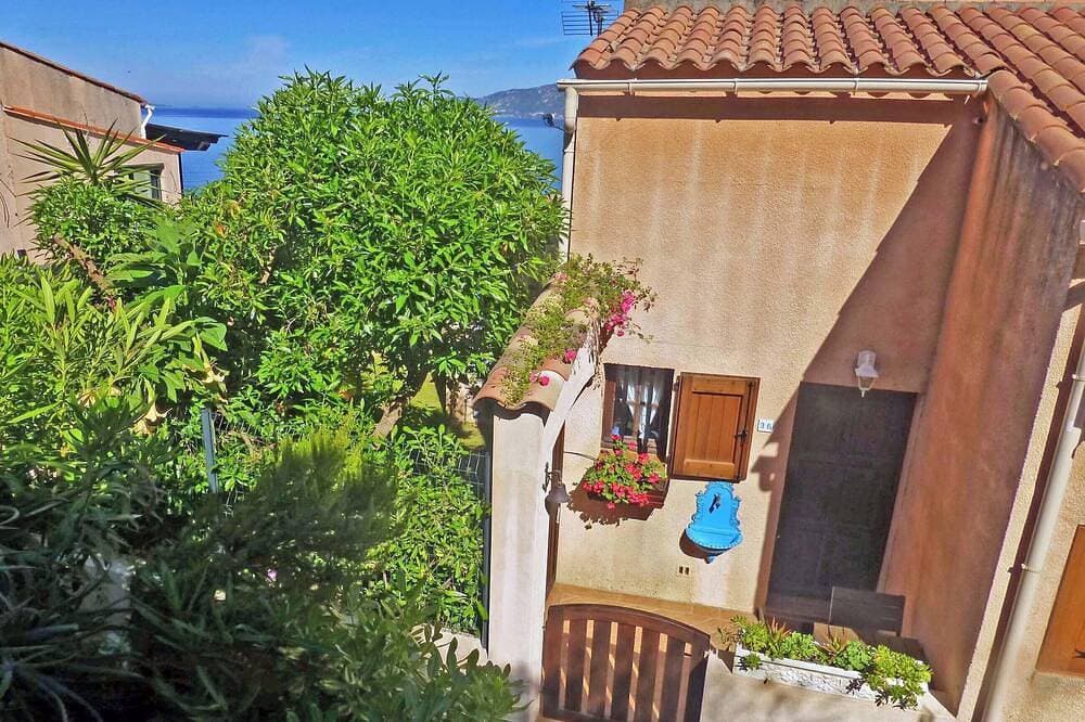 Foto 11 von 30: Doppelhaushälfte mit Privatgarten und Panorama-Terrasse, 150 m. vom Strand