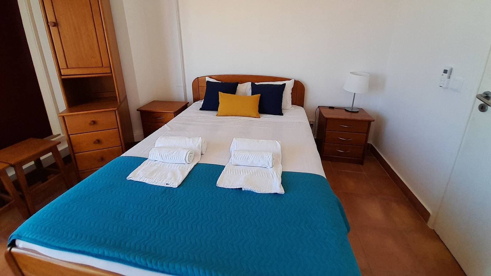 Foto 13 von 25: Ferienwohnung für 4 Personen mit Meerblick