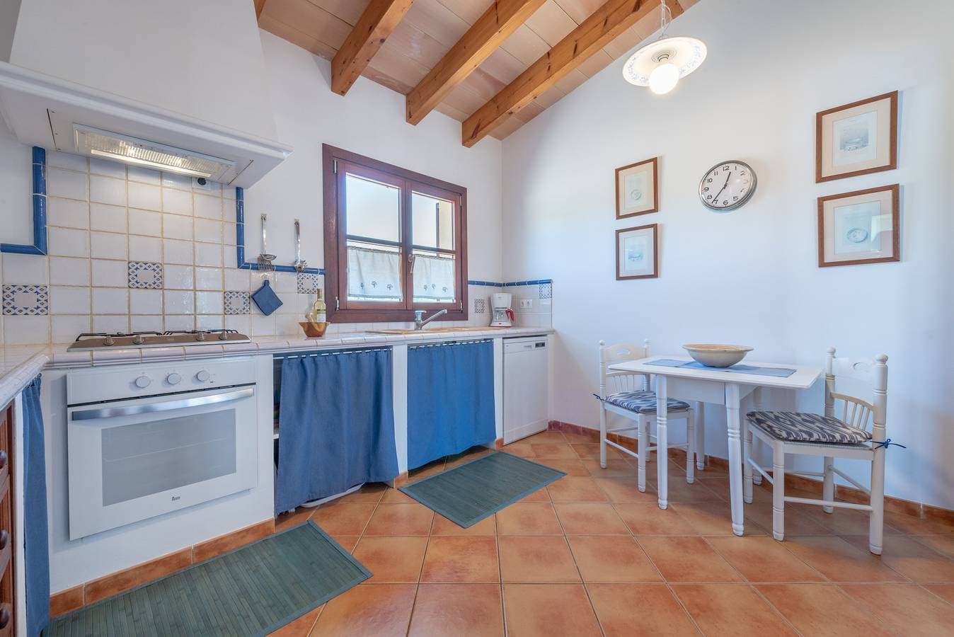 Foto 11 von 25: Traumhafte Finca mit Pool, WLAN und Terrasse; Parkplätze vorhanden