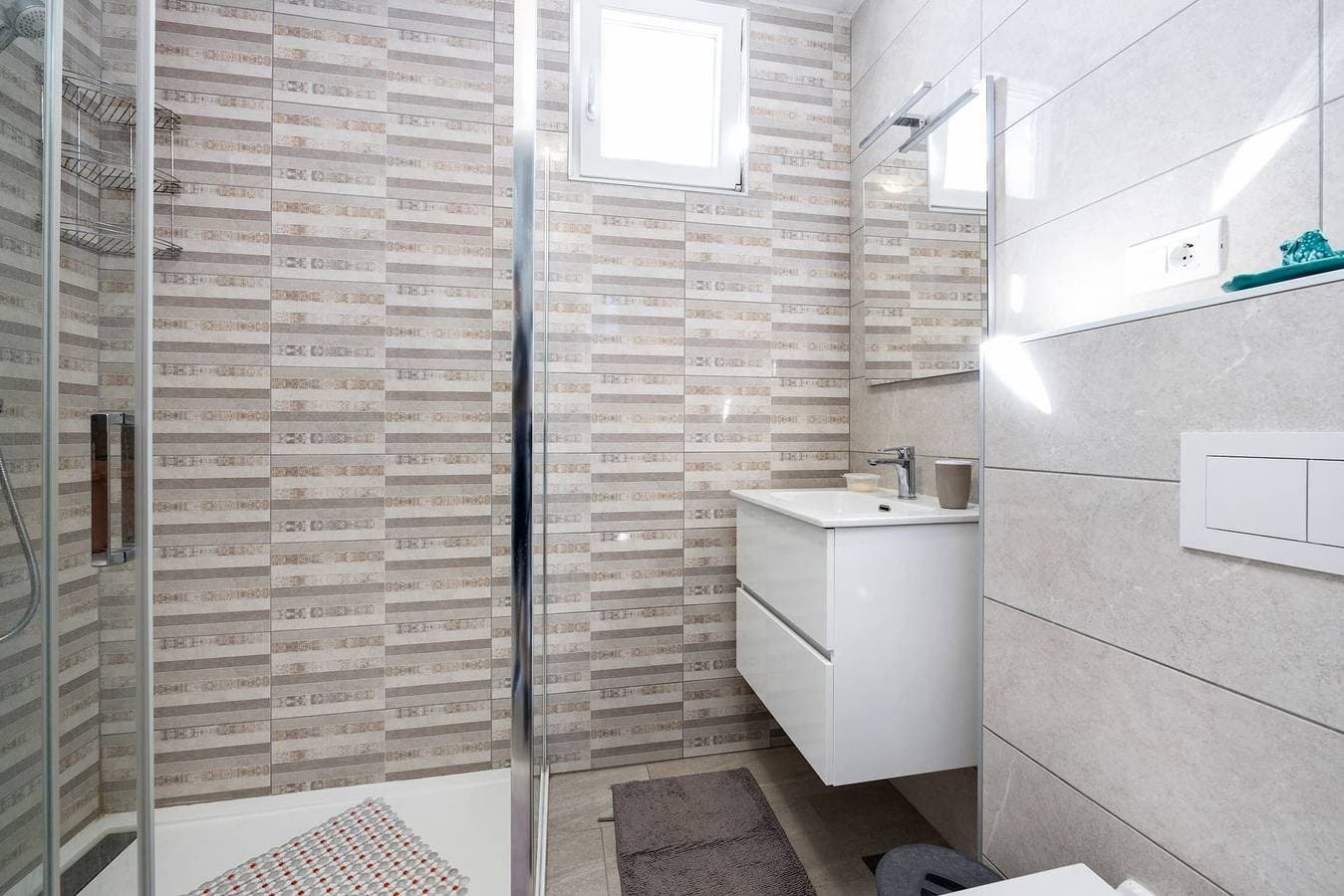 Foto 13 von 25: Apartment Ivana with Sea View - Pet Friendly