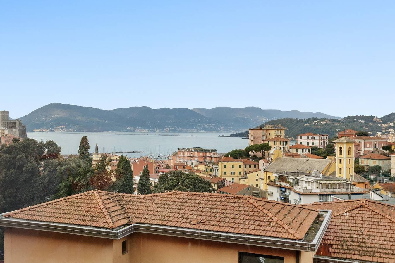 Foto 3 von 39: Ferienwohnung '5 Terre - Lerici - La Caletta' mit Meerblick, WLAN und Klimaanlage
