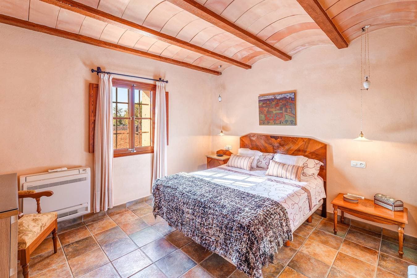 Foto 11 von 44: Alleinstehendes Ferienhaus Son Garrot mit Garten, Bergblick und WLAN; Parkplätze vorhanden