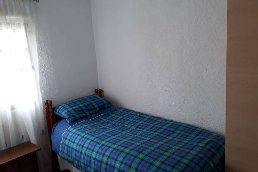 Foto 3 von 16: Liebe 2-Bett-Wohnung.  4 Personen mit WLAN, Sat-TV und Pool.