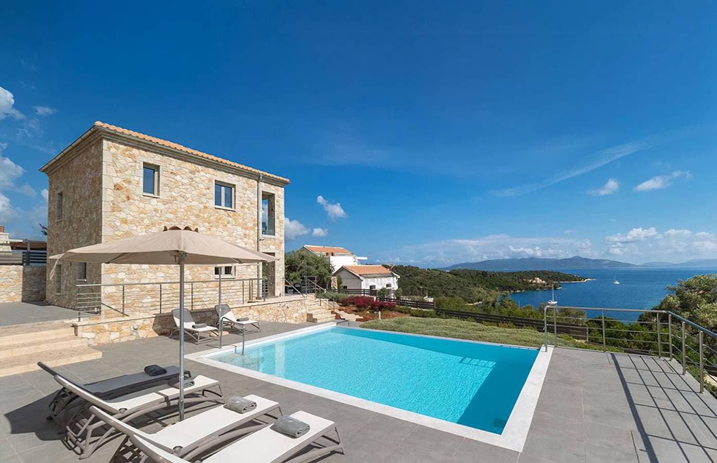 Villa 1