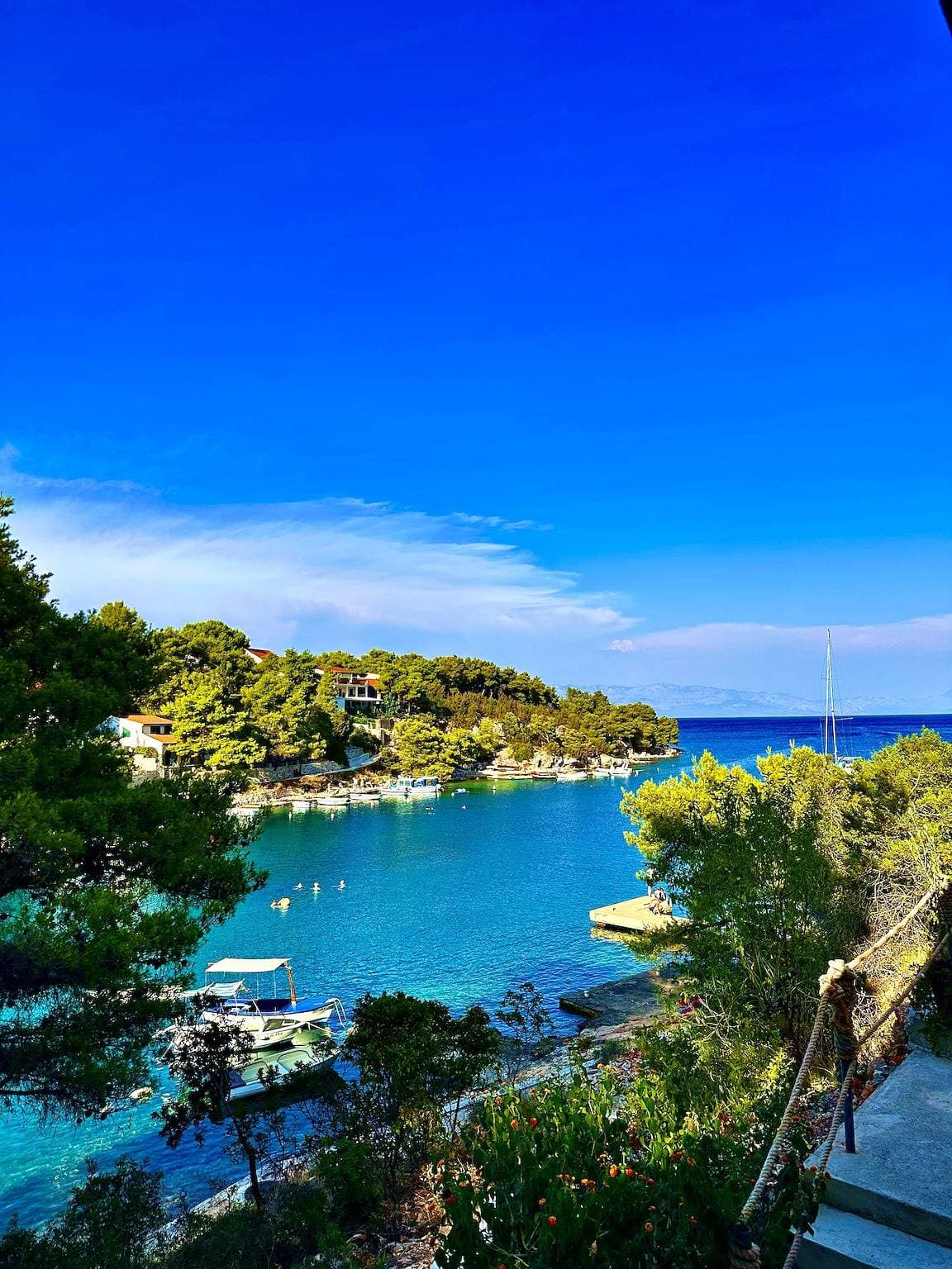 Foto 8 von 42: 1-Zimmer-Ferienwohnung am Strand Basina, Hvar A-24120-b