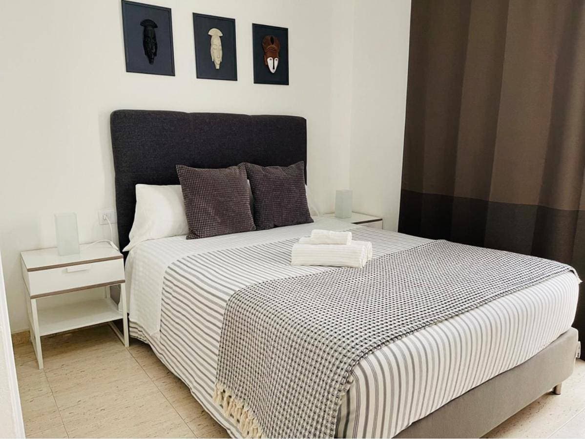 Foto 5 von 28: Two-Bedroom Apartment with Patio