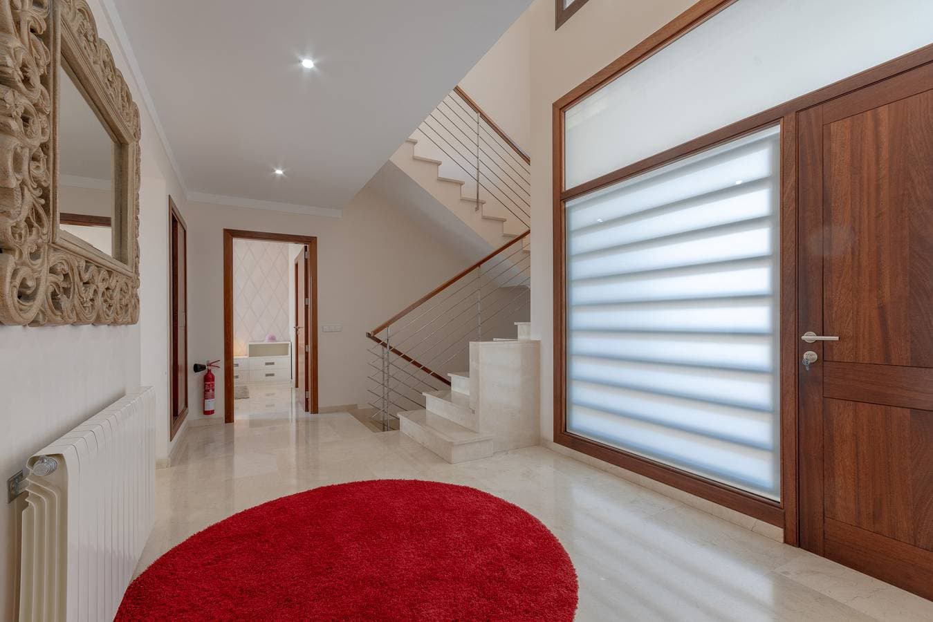 Foto 3 von 27: Villa für 8 Personen mit Balkon