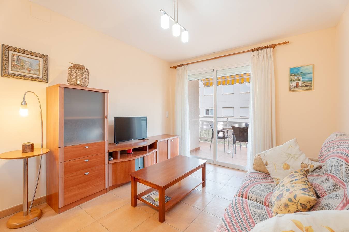 Foto 5 von 34: Ferienwohnung 'En Canet' mit Gemeinschaftspool, Wi-Fi und Klimaanlage
