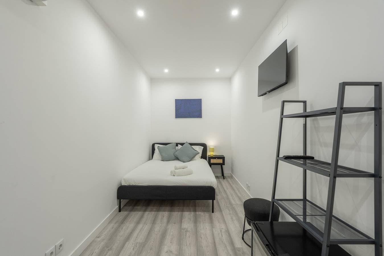 Lisbon Modern Suites IV 1