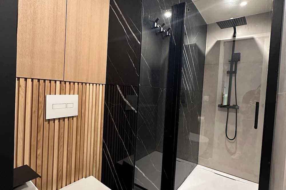 Foto 5 von 13: Appartement Contemporain Rénové Entre Terre et mer Avec Piscine