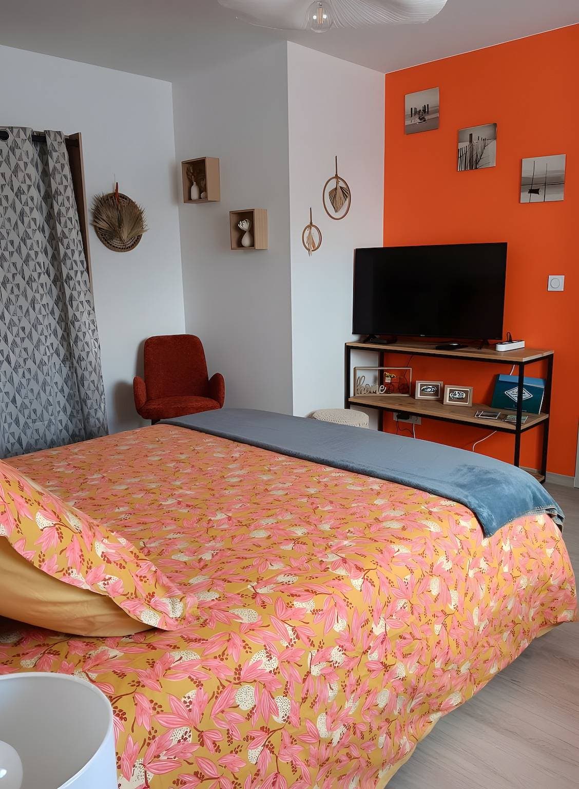 Foto 4 von 18: Chambre d'hôtes le 32 – Zimmer 2 km vom Strand entfernt