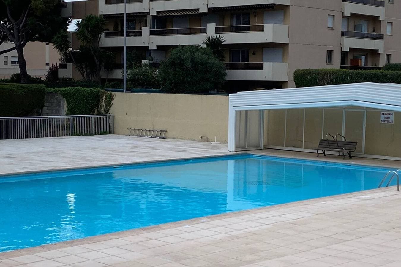 Foto 3 von 44: Schönes Studio in einer Wohnanlage mit Pool