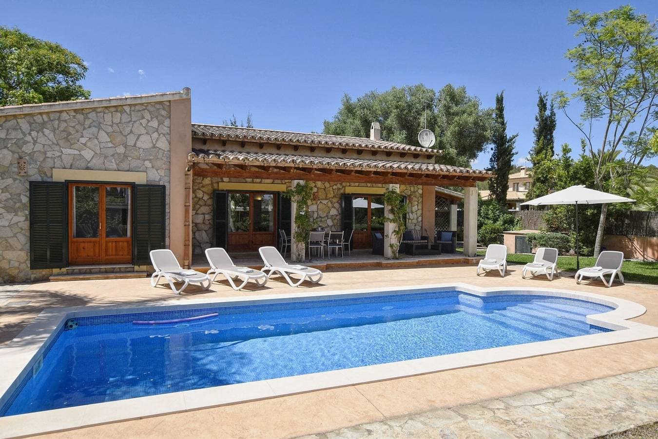 Foto 5 von 27: Ferienhaus 'Correfoc' mit privatem Pool, WLAN und Klimaanlage