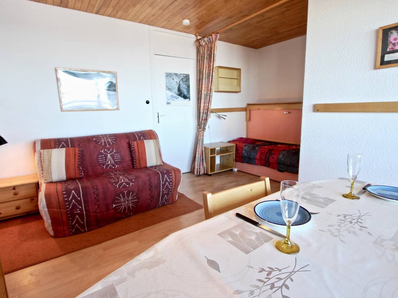 Foto 4 von 21: Geräumiges Studio für 2 Personen nahe Pisten mit Balkon