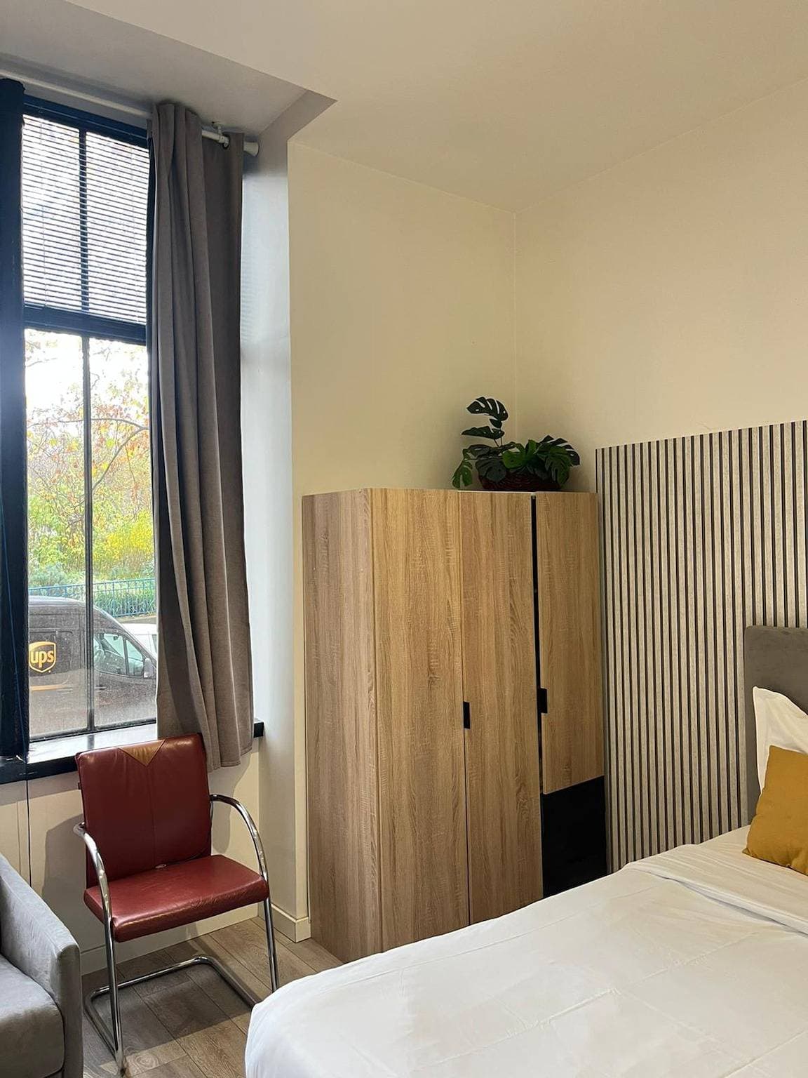 Foto 2 von 10: Studio Lumineux - Boulevard de Bercy
