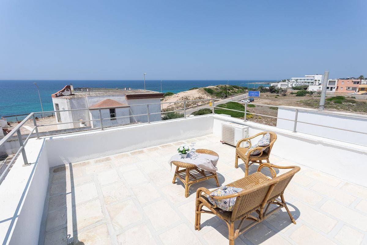 Foto 3 von 36: Attico Pazze vista mare - Salento Reservation