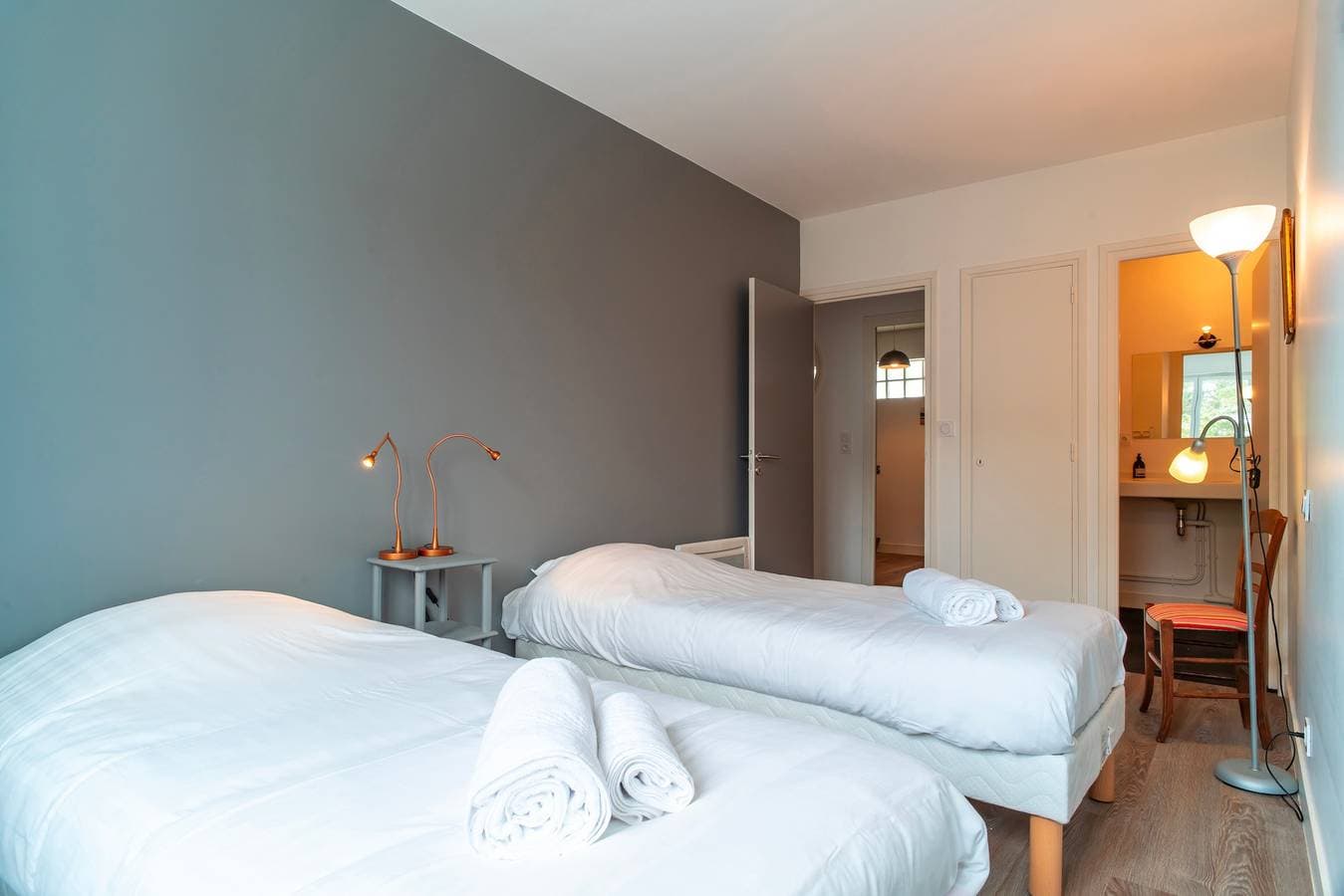 Foto 4 von 20: Ferienwohnung für 8 Personen mit Balkon