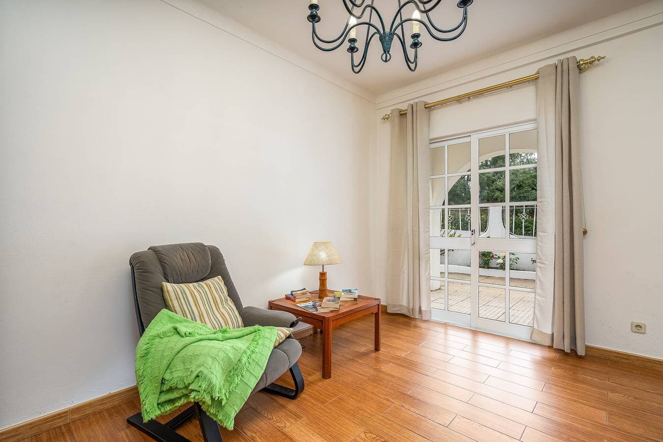 Foto 8 von 35: Villa „Raposo“ mit privater Terrasse, Garten und WLAN
