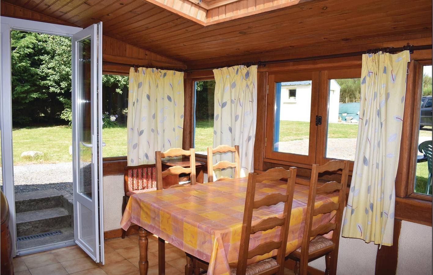 Foto 5 von 28: Gartenwohnung bei Lanmodez, 2,5 km von der Küste entfernt