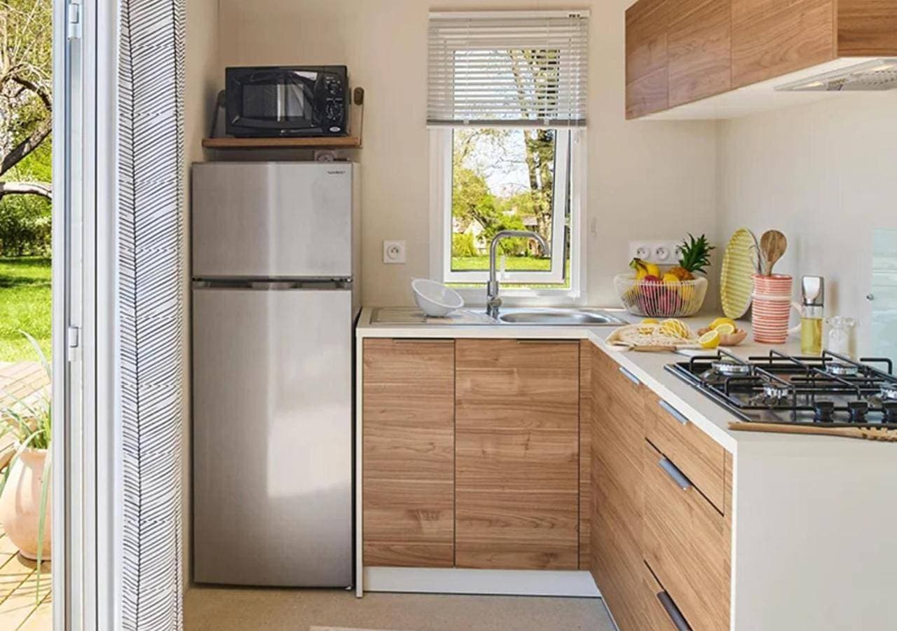 Foto 7 von 9: Aqua Mobile Home with Television, Air-Conditioning and Semi-Covered Terrace - 2 Bedrooms - 4/6 People