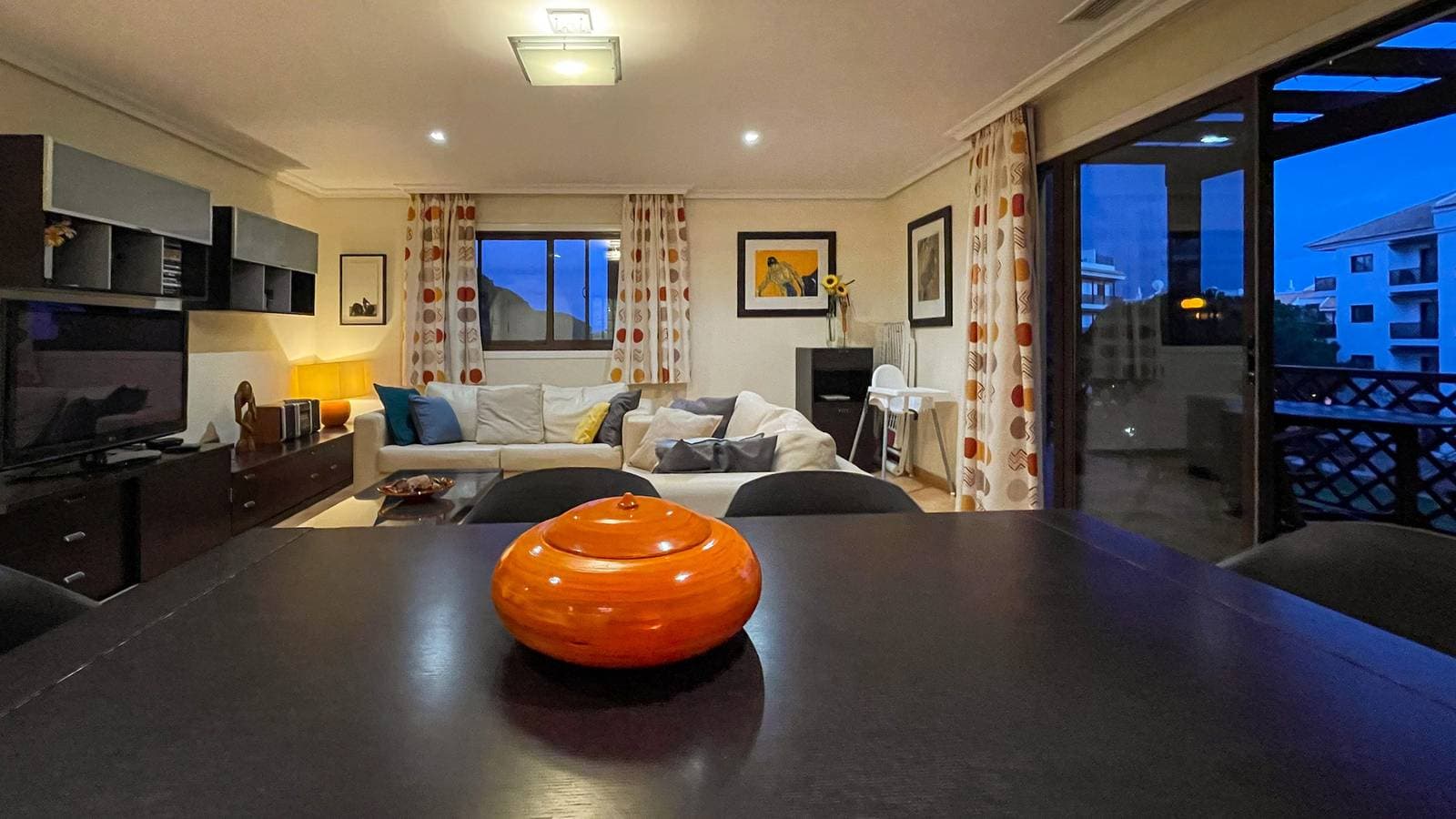 Foto 10 von 28: Apartamento T2, Praia da Falésia, Albufeira