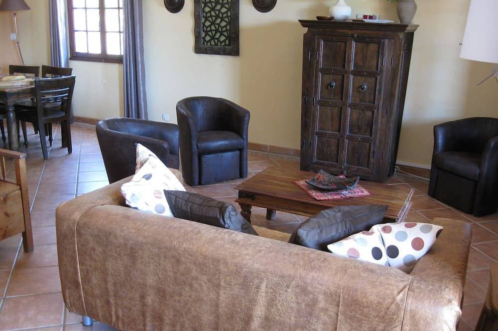 Foto 10 von 30: Villa mit Meerblick, beheizter Pool 3 oder 5 Schlafzimmer (6-8 Personen) ruhige Wifi