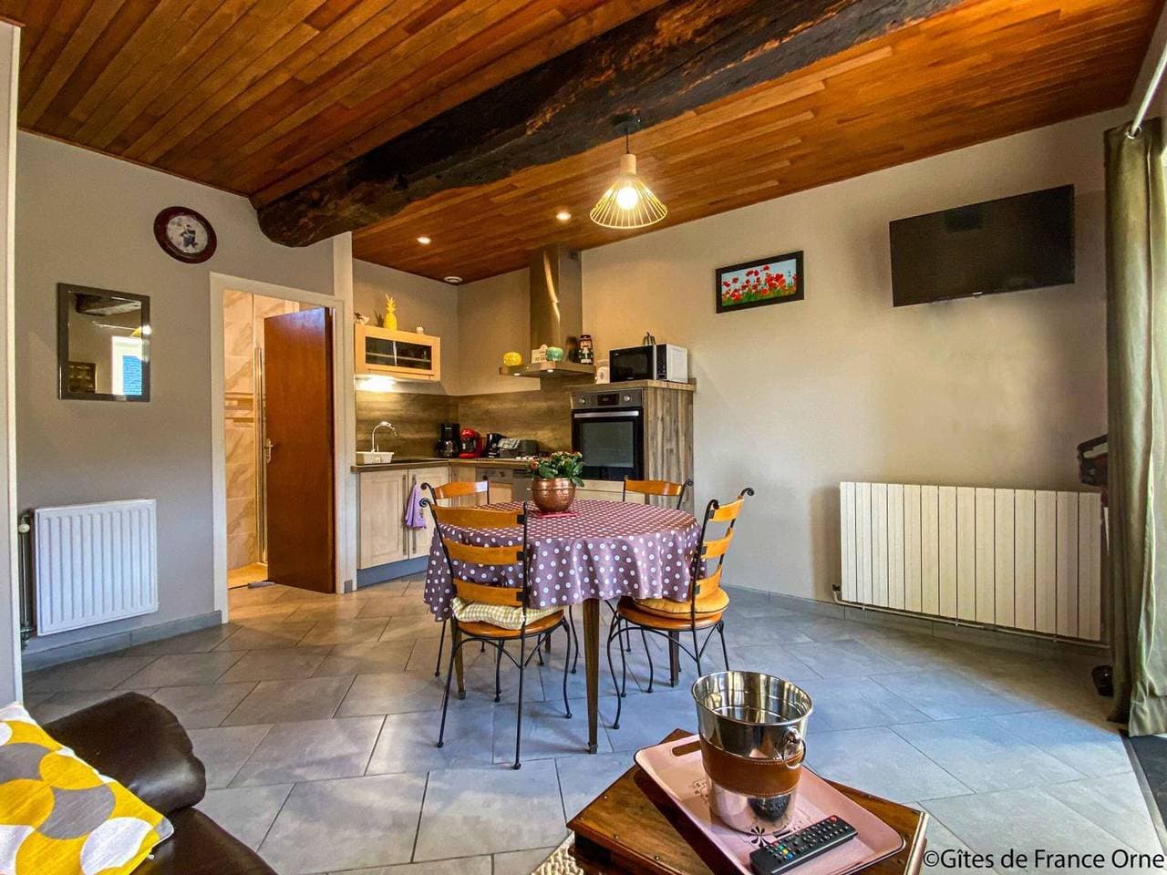 Foto 4 von 20: Charmantes renoviertes Haus mit privater Terrasse und Garten