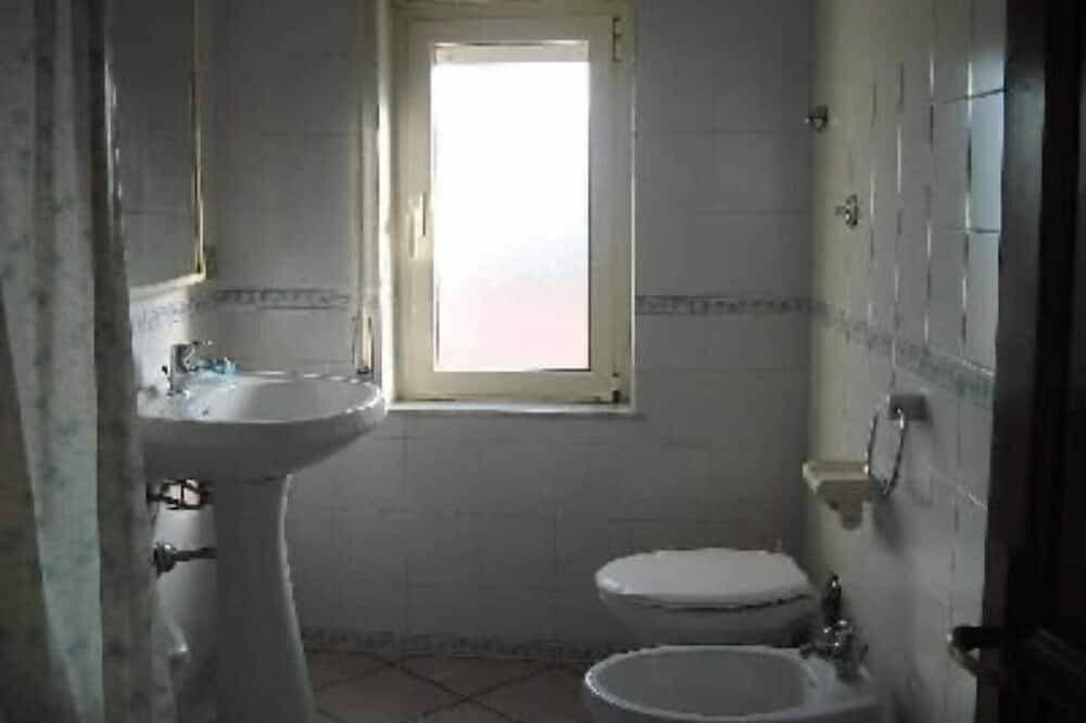 Foto 4 von 18: Sardinien - Cala Gonone (Nu) - Meer und Berge - Apartment für 4 Personen, 80 m vom Meer entfernt, mit herrlicher Sicht auf den Golf