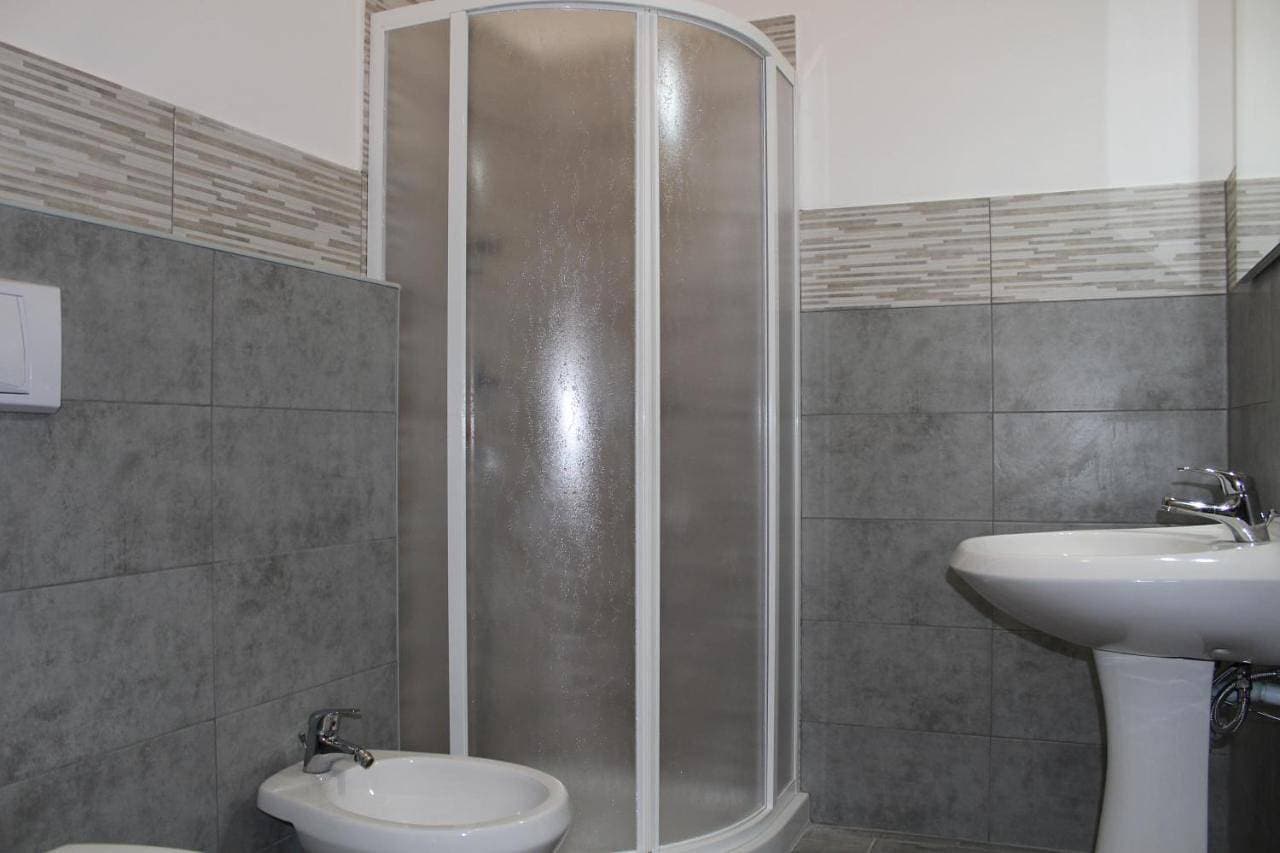 Foto 6 von 11: Standard Double Room with Shared Bathroom