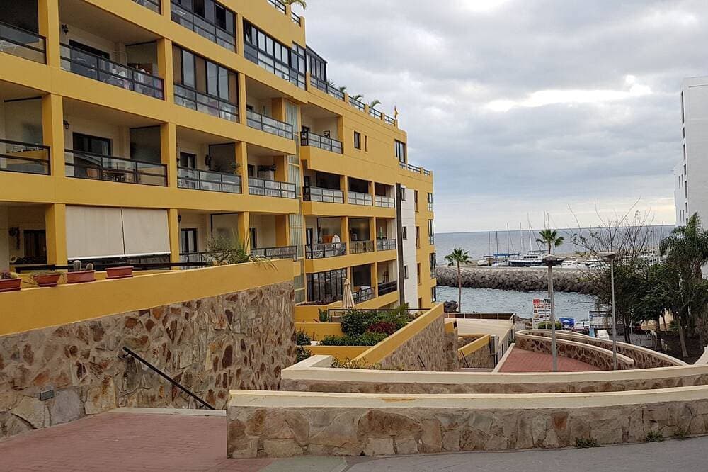 Foto 11 von 30: Komfortable Wohnung mit eigenem Solarium, WLAN und beheizten Swimmingpools
