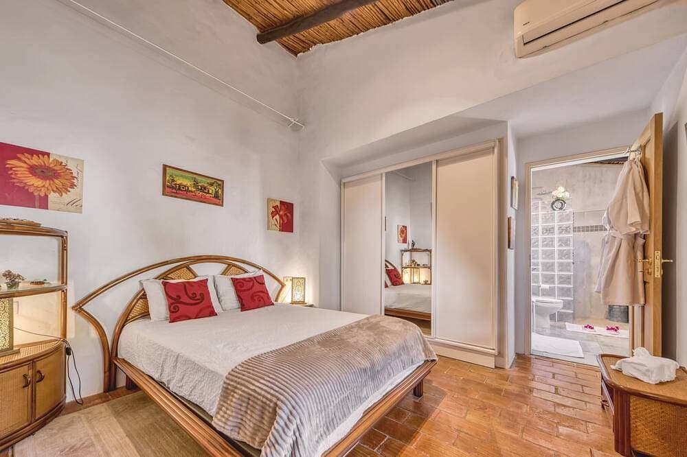 Foto 2 von 30: Quinta do Mundo - Charmantes Bauernhaus mit Jacuzzi und privatem Pool!