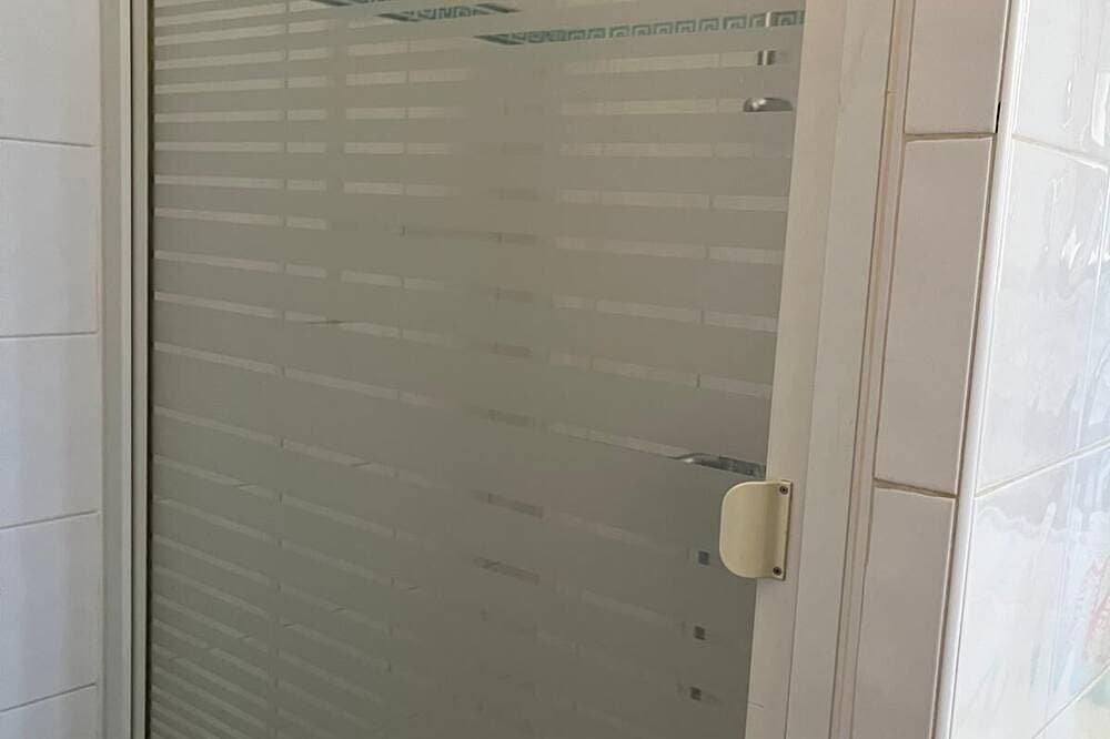 Foto 6 von 17: Chambre Dhôte 2 Personnes à la Panouse, Marseille 13009