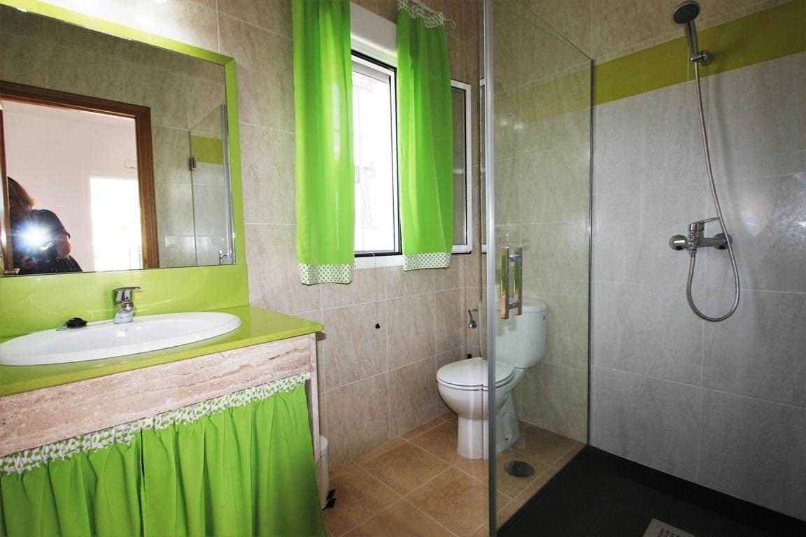 Foto 9 von 13: Privater Pool, nahe des Strandes Fuente del Gallo, Grillterrasse, Wifi  - Casa Eugenia -