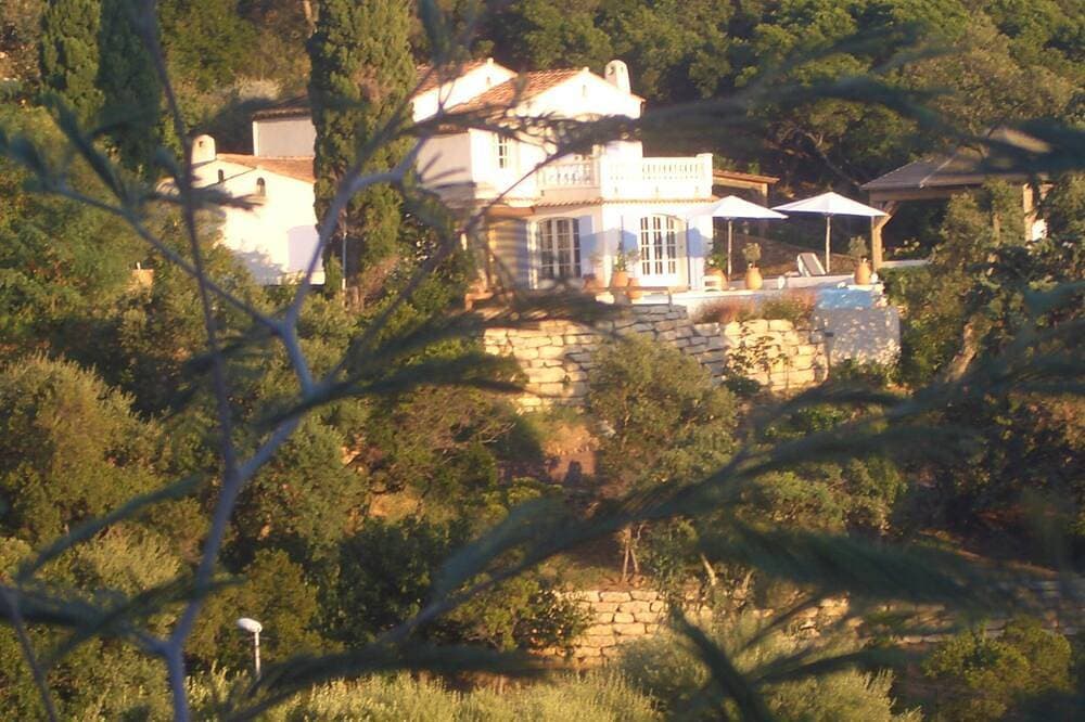 Foto 12 von 30: Atemberaubende Meerblicke und Sonnenuntergänge von allen Zimmern aus