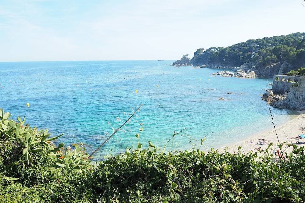 Foto 11 von 17: Apartment with terrace, swimming pool and private parking on the Costa Brava