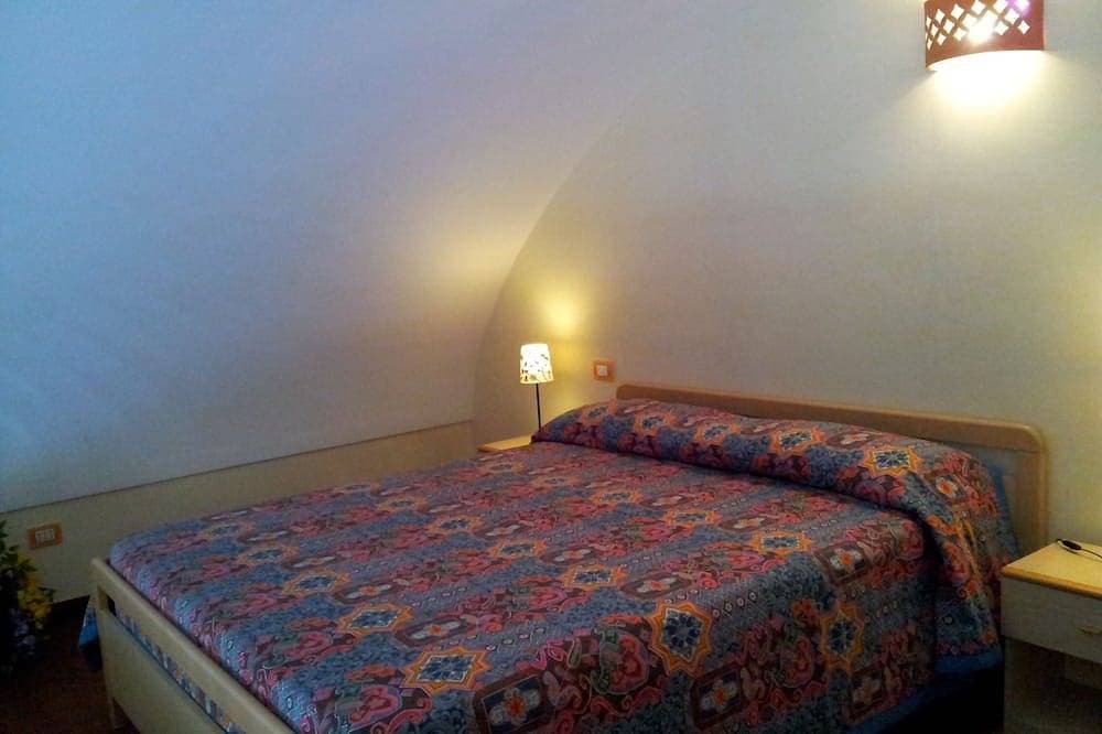 Foto 5 von 19: La Vigna - komfortables Loft mit Außen-Whirlpool umgeben von Zitronengärten