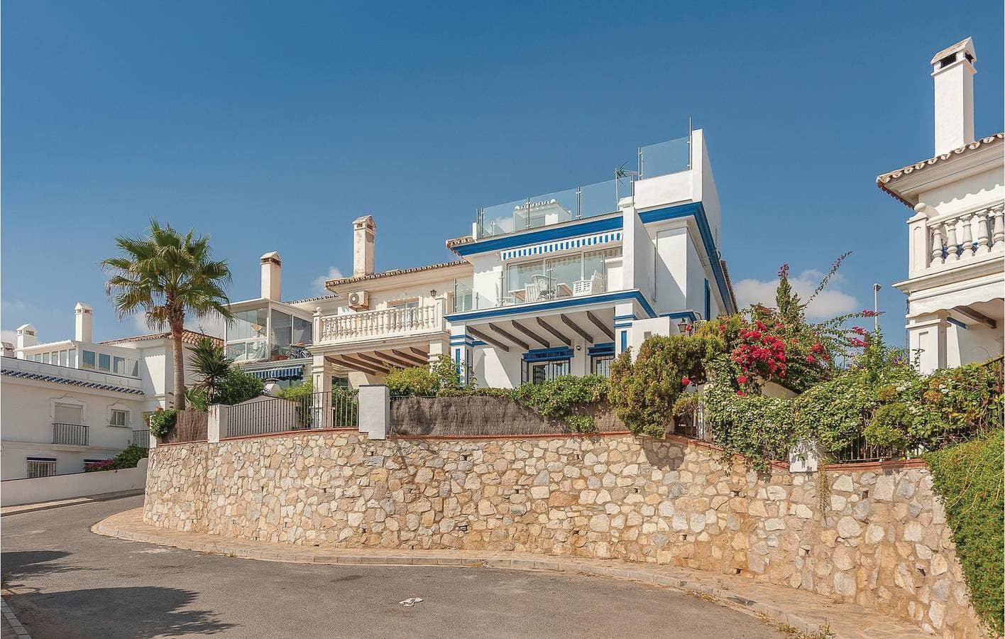 Geräumige 171qm Wohnung mit Pool und Parkplatz, 2km von Playa Mati 1