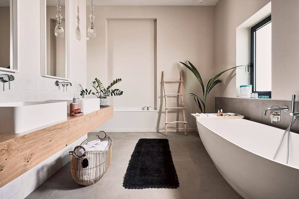 Foto 6 von 30: Brandneue, hochwertige Villa mit beheiztem Pool und Kinderbecken
