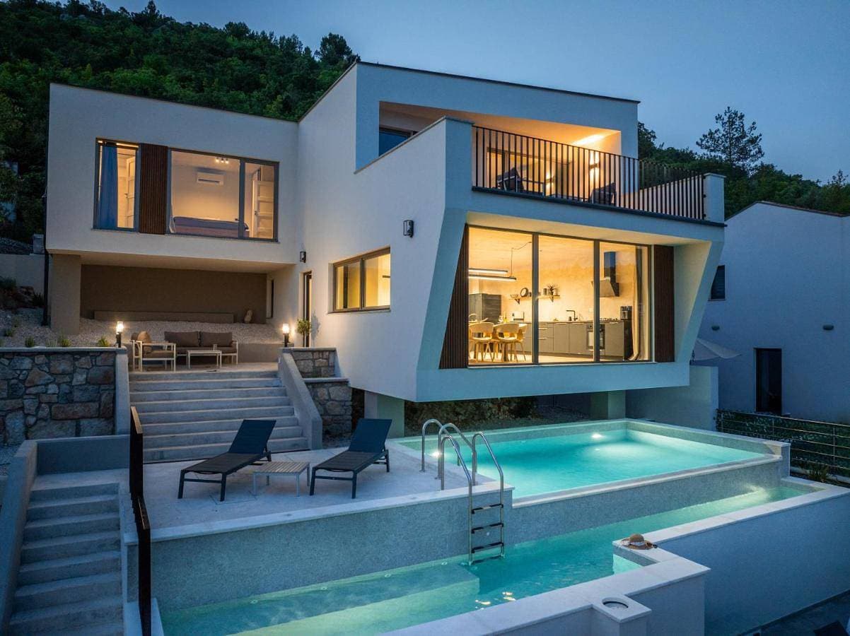 Villa Seven Horizon by 22Estates 1