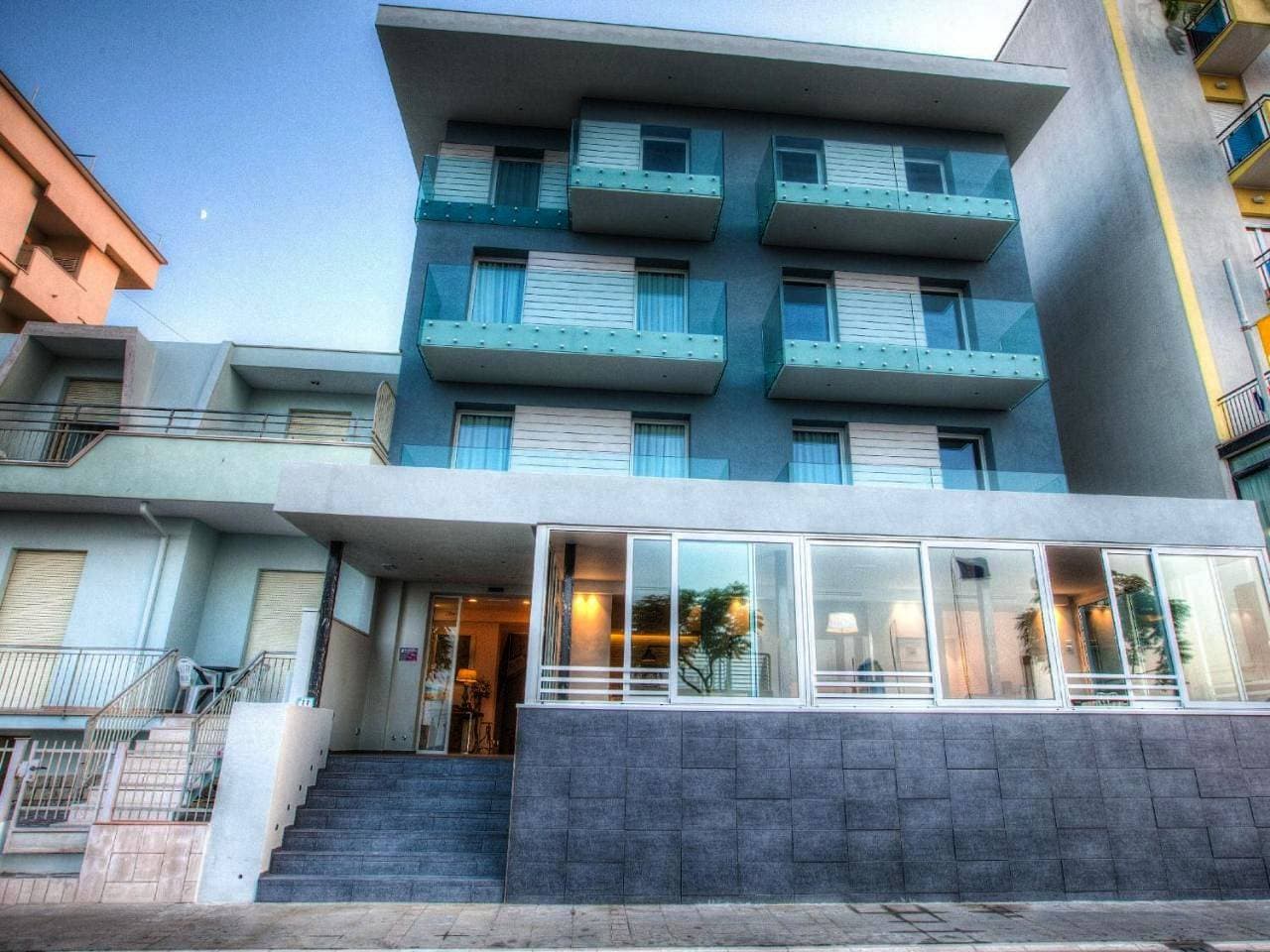 Bell Suite Hotel 1