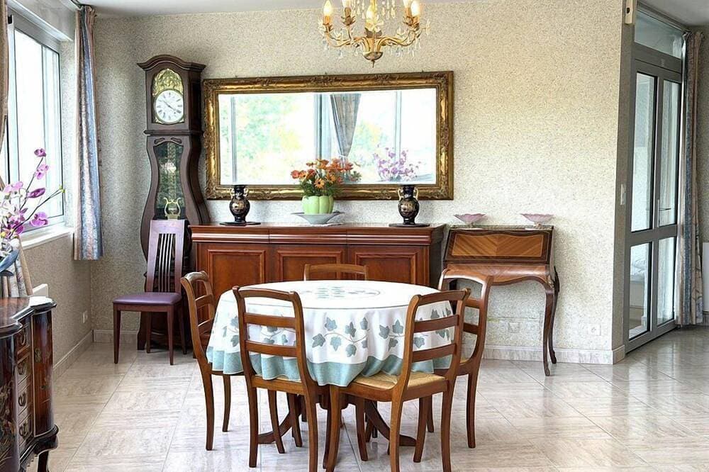 Foto 12 von 19: Apartment for 6 people, 50 m from the coastal path and 500 m from Fort-Bloqué beach, Wi-Fi,...