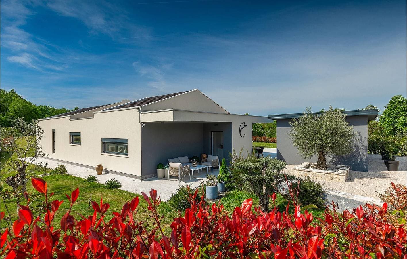 Foto 4 von 61: Reizende 2-Zimmer-Wohnung mit Pool und Parkplatz in der Nähe von Kringa