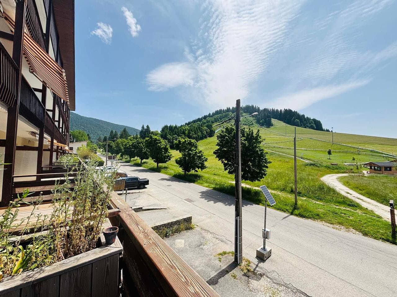 Foto 5 von 12: Renovierte Wohnung im Herzen des Vercors in Autrans, bis zu 5 Pers, sonnige Terrasse