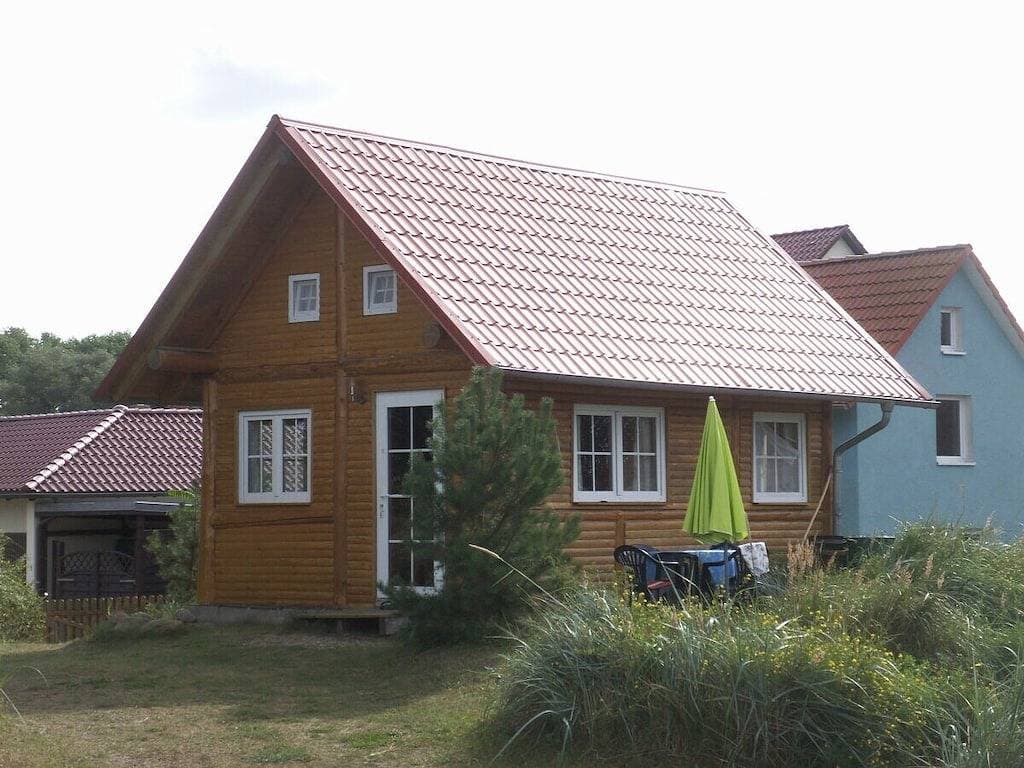 Foto 2 von 39: Ferienhaus in Altwarp mit Schwimmbecken